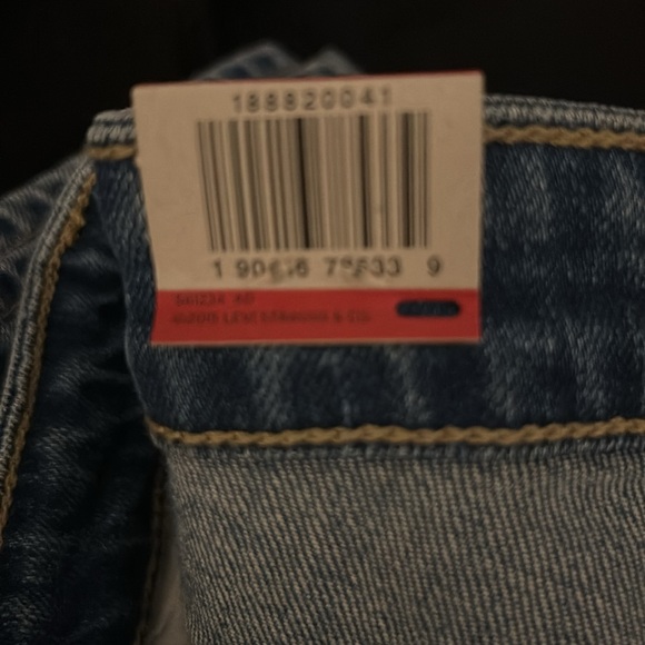 NWT🔖•Levi’s 721 High Rise Jeans, distressed knee size 8 short, 29x30 - Picture 11 of 14